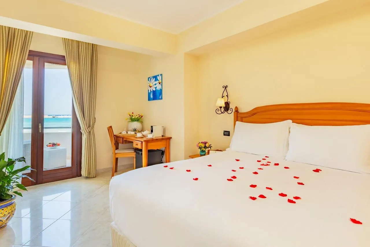 Hotel Mira Spiaggia San Vito Lo Capo