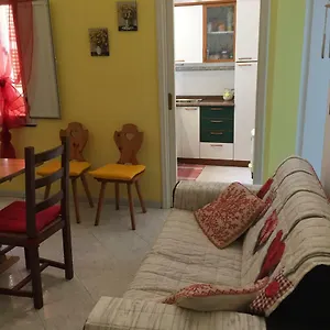 Alloggio Privato Giunic Italie